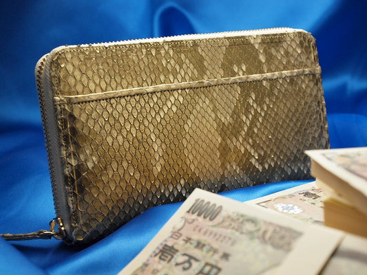 年収が1000万になる財布　開運金の錦蛇　財布の王様
